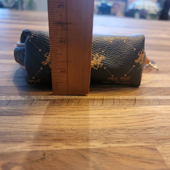 Beverly Hills Polo Club Signature Print Brown/Tan Zip Wristlet Purse - Picture 8 of 12